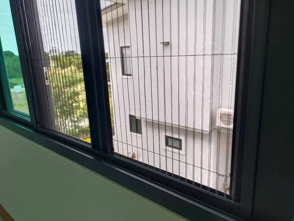 ผลงานการติดตั้งผ้าม่าน ฉากกั้นแอร์ สุมาลีผ้าม่าน - 6