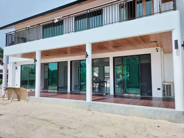 ผลงานการติดตั้งผ้าม่าน ฉากกั้นแอร์ สุมาลีผ้าม่าน - 33